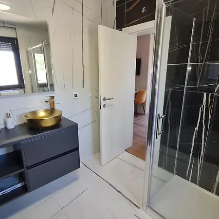 Villa Val22,villa 200 M From With Pool And Fitness *