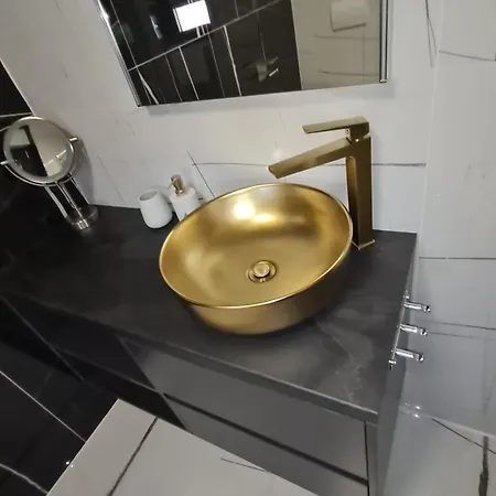 Val22,villa 200 M From With Pool And Fitness * فونتانا