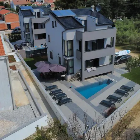 Val22,villa 200 M From With Pool And Fitness וילה פונטנה